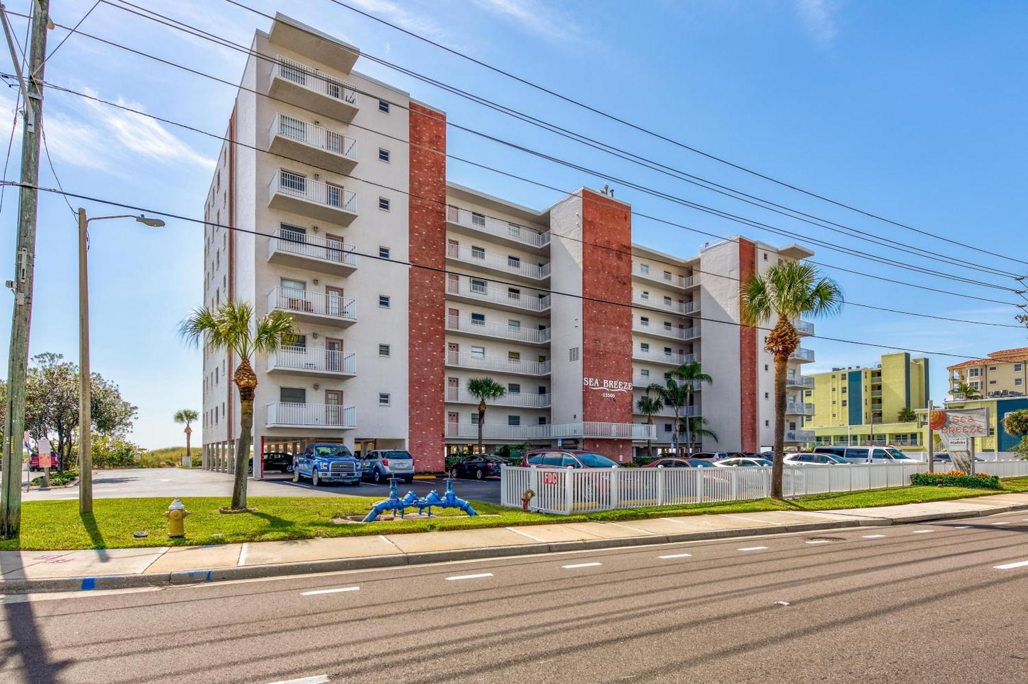 Sea Breeze 401 Villa St. Pete Beach Bagian luar foto